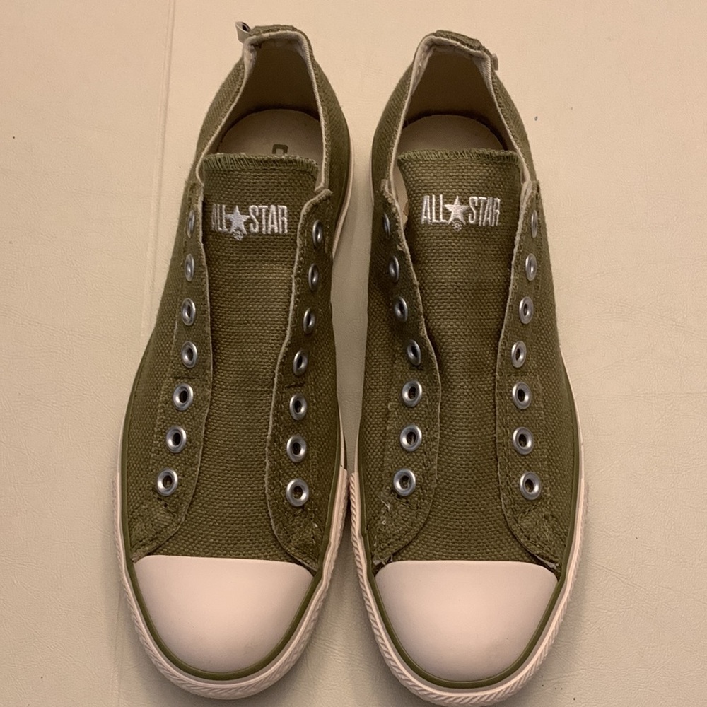 New with Box Converse Taylor All Star Slip Ox - Olive M9/W11